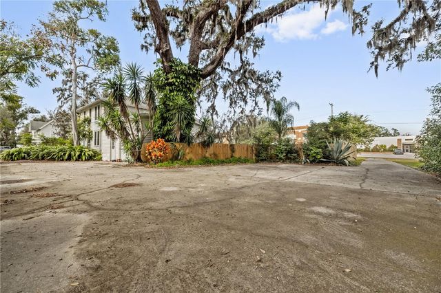 14440 12TH STREET, Dade City, FL 33523