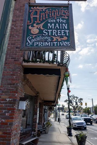 14440 12TH STREET, Dade City, FL 33523