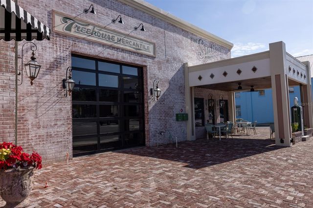 14440 12TH STREET, Dade City, FL 33523