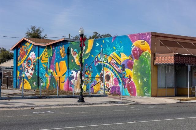 14440 12TH STREET, Dade City, FL 33523