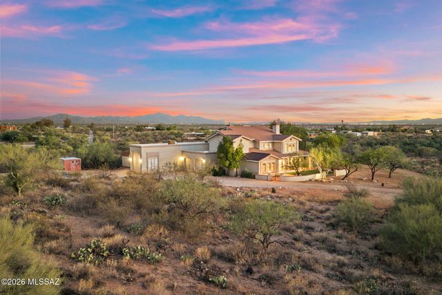 3380 S Hunters Run, Tucson, AZ 85730