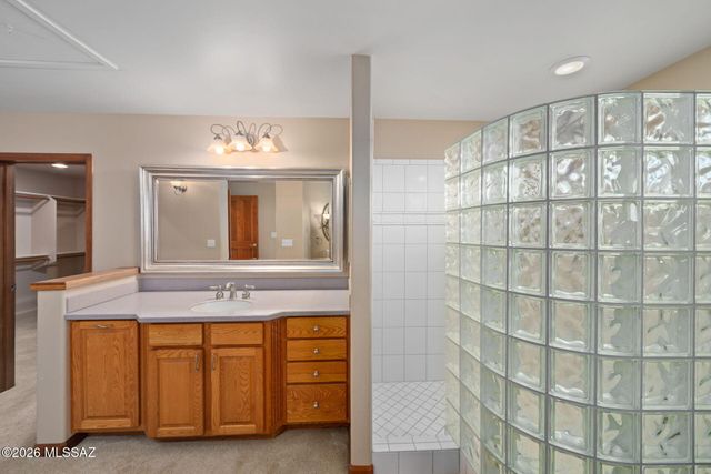 3380 S Hunters Run, Tucson, AZ 85730