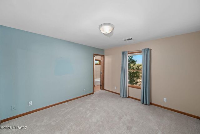 3380 S Hunters Run, Tucson, AZ 85730