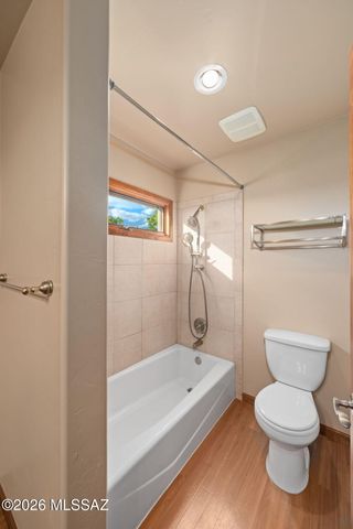 3380 S Hunters Run, Tucson, AZ 85730
