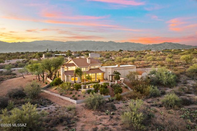 3380 S Hunters Run, Tucson, AZ 85730
