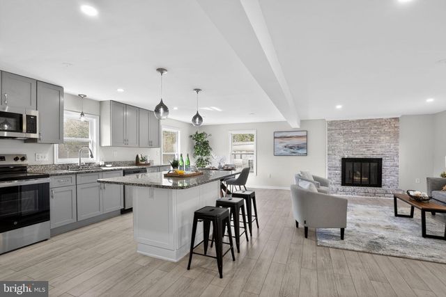 225 NICHOLS MANOR DR, Stevensville, MD 21666