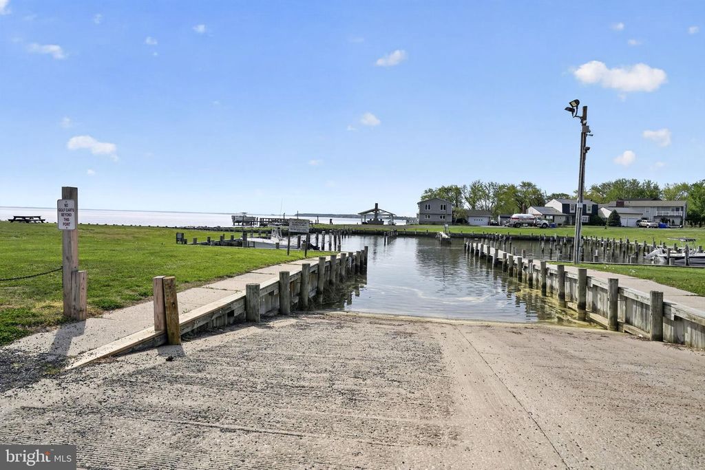 Image 17 of property listing at 225 NICHOLS MANOR DR, Stevensville, MD 21666