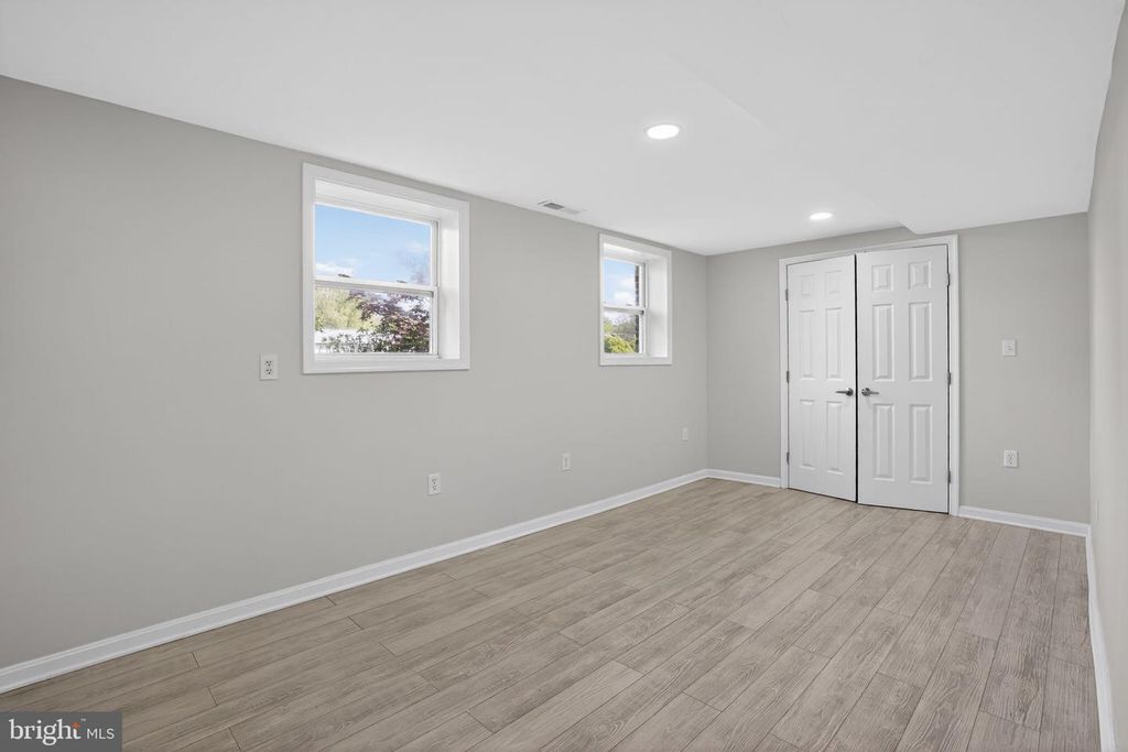 Image 8 of property listing at 225 NICHOLS MANOR DR, Stevensville, MD 21666