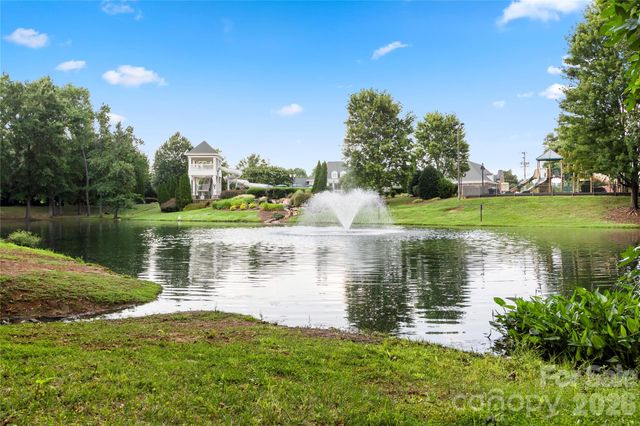 8505 Whitehawk Hill Road, Waxhaw, NC 28173