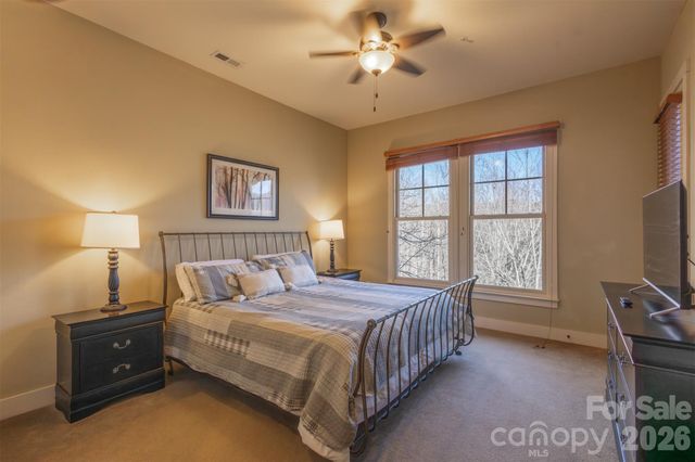 110 Saddle Notch Lane B4, Tuckasegee, NC 28783