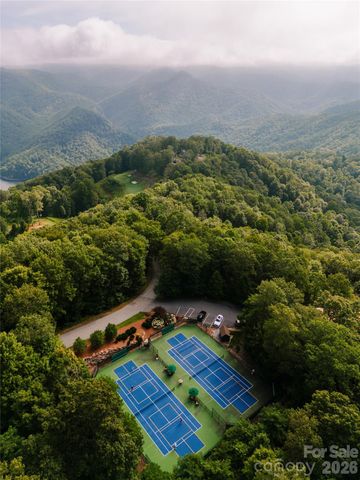 110 Saddle Notch Lane B4, Tuckasegee, NC 28783