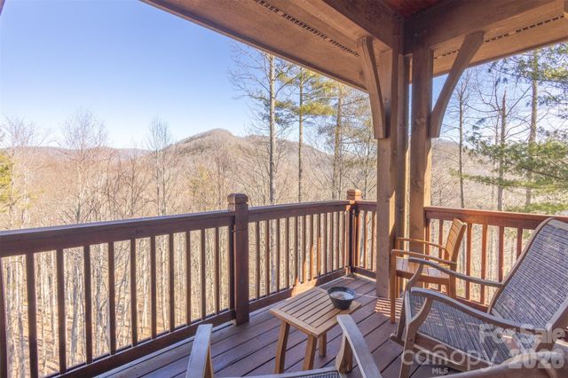 110 Saddle Notch Lane B4, Tuckasegee, NC 28783