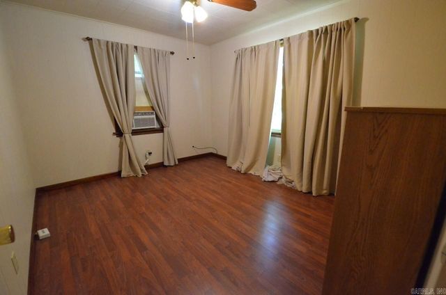 407 W 51 Street, North Little Rock, AR 72118