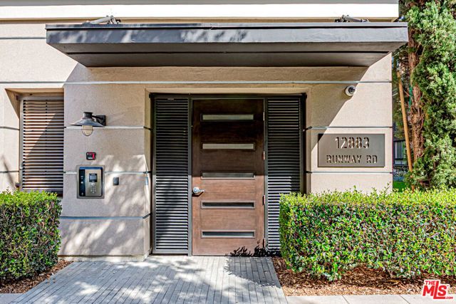 12883 Runway Road 2, Los Angeles, CA 90094