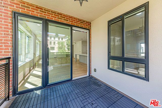 12883 Runway Road 2, Los Angeles, CA 90094