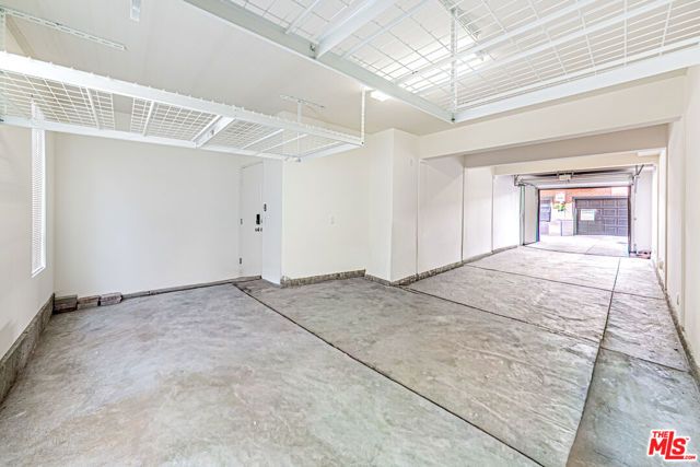 12883 Runway Road 2, Los Angeles, CA 90094