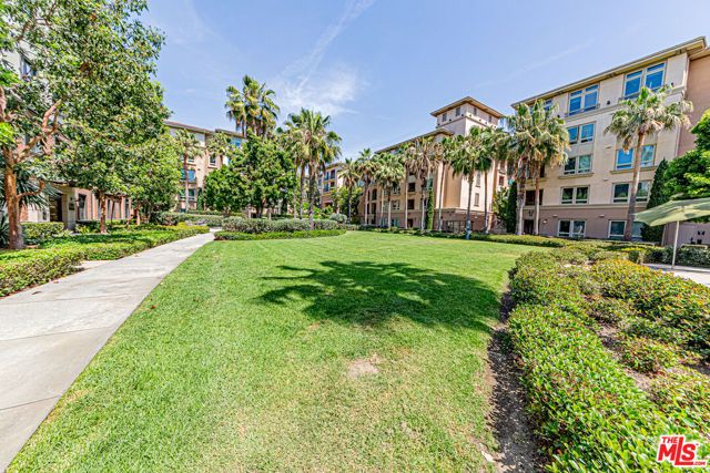 12883 Runway Road 2, Los Angeles, CA 90094