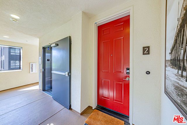 12883 Runway Road 2, Los Angeles, CA 90094