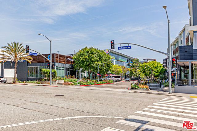 12883 Runway Road 2, Los Angeles, CA 90094