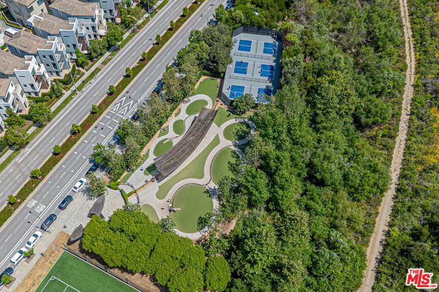 12883 Runway Road 2, Los Angeles, CA 90094