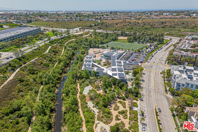 12883 Runway Road 2, Los Angeles, CA 90094