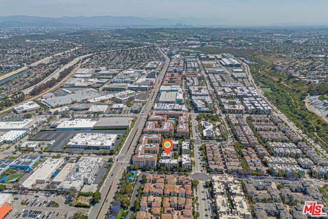 12883 Runway Road 2, Los Angeles, CA 90094
