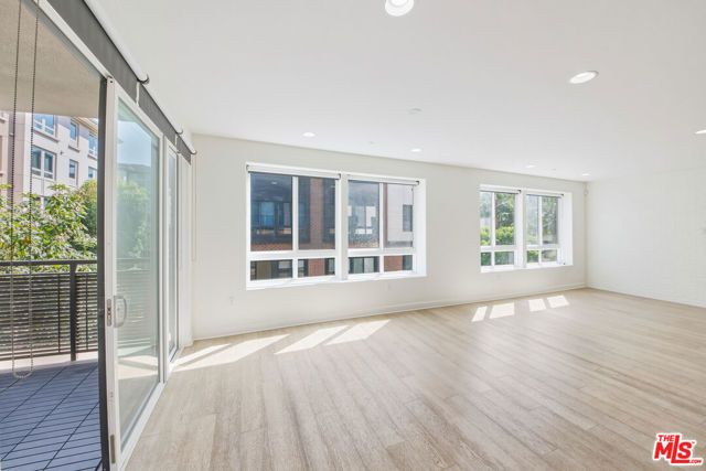 12883 Runway Road 2, Los Angeles, CA 90094