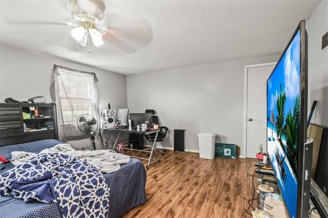 12101 E 60th Terrace, Kansas City, MO 64133
