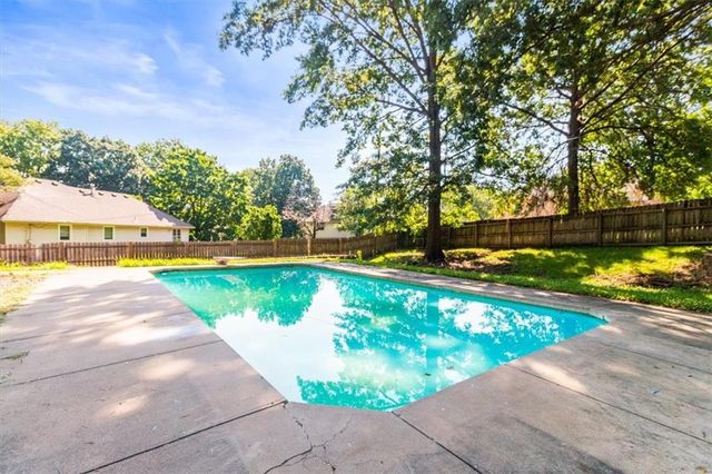 12101 E 60th Terrace, Kansas City, MO 64133