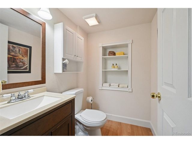 7384 S Memphis St, Aurora, CO 80016