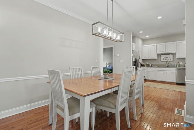 17 Southwick Court North 17, Milford, CT 06461