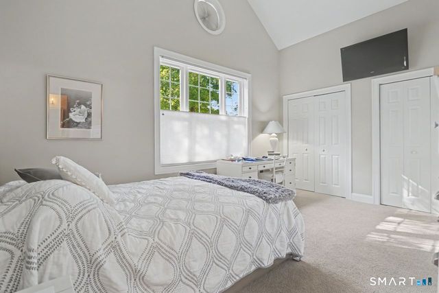 17 Southwick Court North 17, Milford, CT 06461