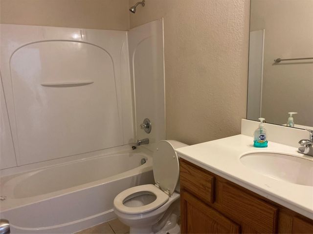 2912 Ashbrook Lane, Pearland, TX 77584