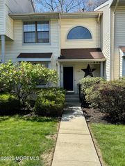 706 Santa Anita Lane, Toms River, NJ 08755