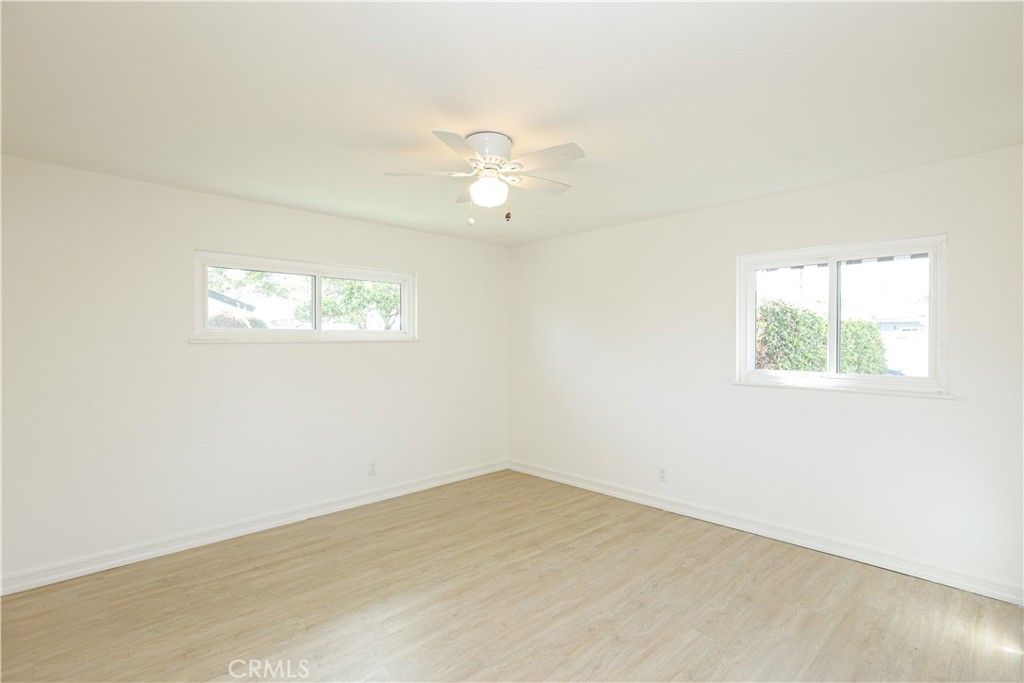 Image 18 of property listing at 3230 Washington Avenue, Costa Mesa, CA 92626
