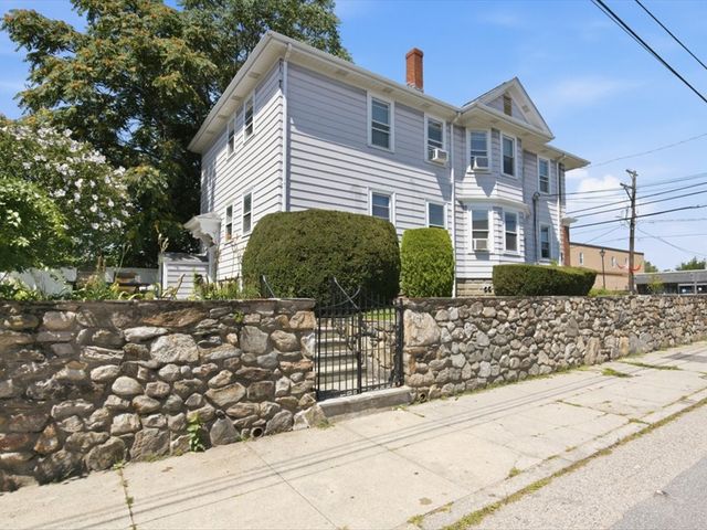 221 Warren Avenue, East Providence, RI 02914