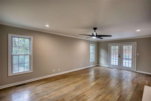 4205 Aberdeen Pass, Roswell, GA 30075