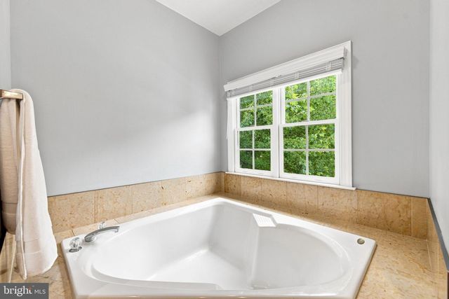 5905 FLYNNSBROOKE TER, Haymarket, VA 20169
