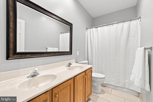 5905 FLYNNSBROOKE TER, Haymarket, VA 20169