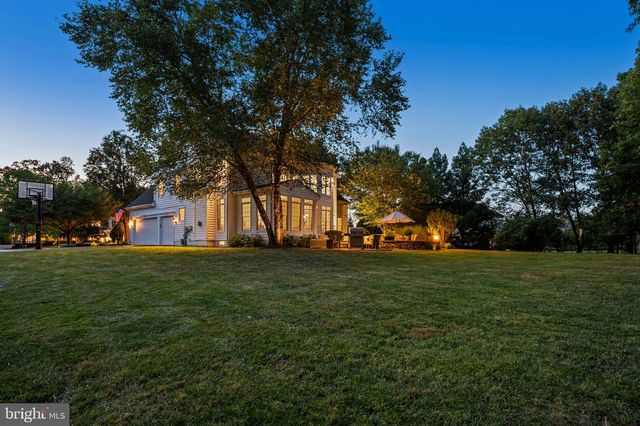 5905 FLYNNSBROOKE TER, Haymarket, VA 20169