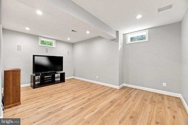 5905 FLYNNSBROOKE TER, Haymarket, VA 20169