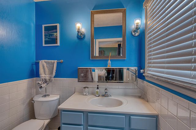 301 Springhaven Drive, Evansville, IN 47710