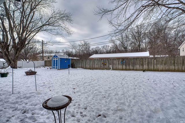 301 Springhaven Drive, Evansville, IN 47710