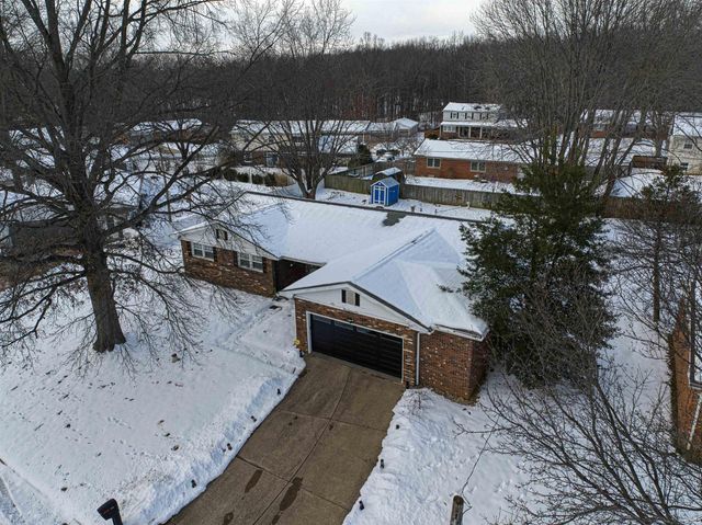 301 Springhaven Drive, Evansville, IN 47710