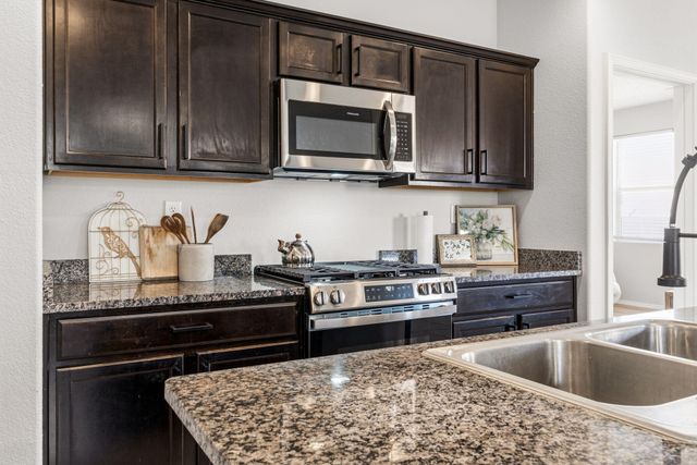 4161 Skyline Loop NE, Rio Rancho, NM 87144