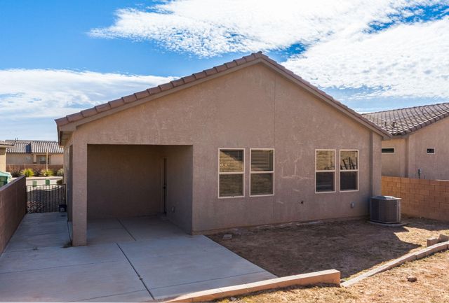 4161 Skyline Loop NE, Rio Rancho, NM 87144