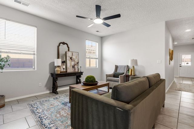 4161 Skyline Loop NE, Rio Rancho, NM 87144