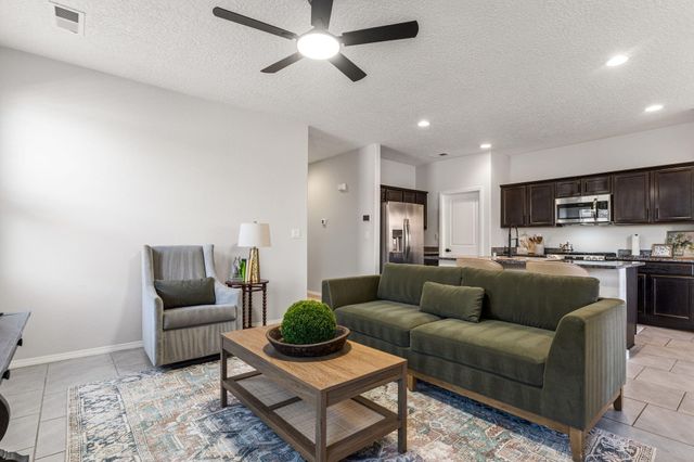 4161 Skyline Loop NE, Rio Rancho, NM 87144