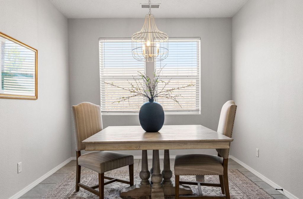 Image 26 of property listing at 4161 Skyline Loop NE, Rio Rancho, NM 87144