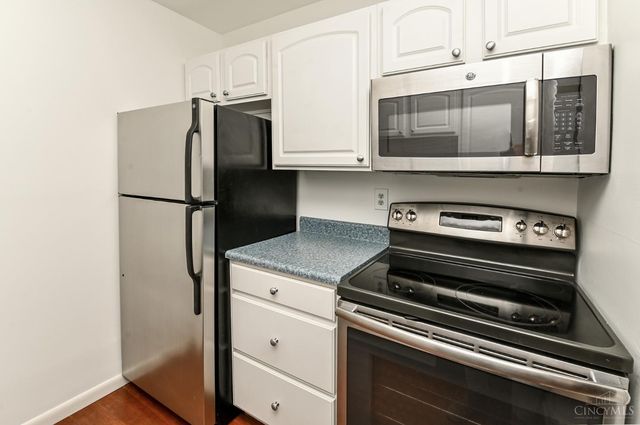 3065 Alpine Terrace, Cincinnati, OH 45208